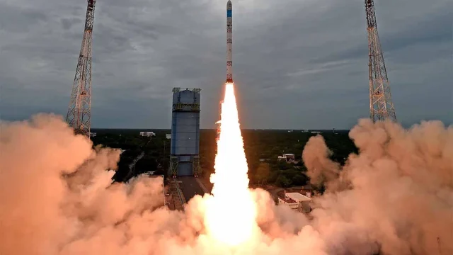 Prime Minister Modi Congratulates ISRO on Successful SSLV-D3 Launch